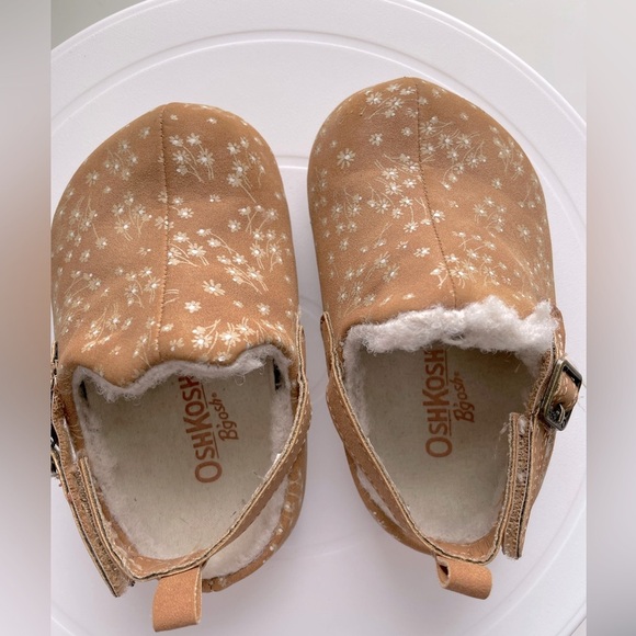 OshKosh B'Gosh Unisex-Child Mula Slipper - Picture 4 of 8